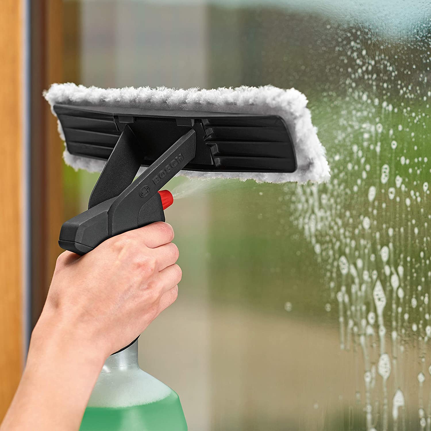 Стеклоочиститель Bosch Glassvac Solo Plus