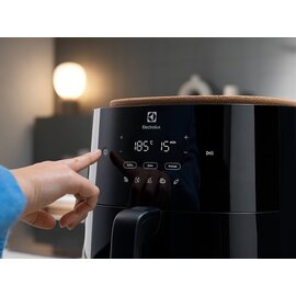 Изображение 2 Фритюрница Electrolux EAF5B