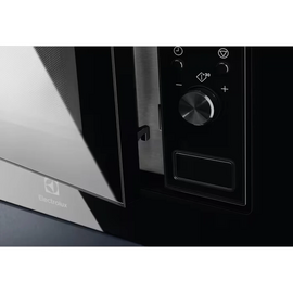 Зображення 3 Мікрохвильовка Electrolux LMS2203EMK