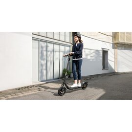 Зображення 2 Електросамокат Segway-Ninebot F2 II E (AA.05.12.01.0010)