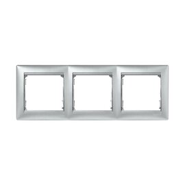 Зображення  Рамка для розетки Legrand Valena Classic frame 3-local Aluminium