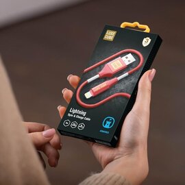 Изображение 2 Кабель Luxe Cube Armored USB-Lightning, 1м, Red - 8886668686099