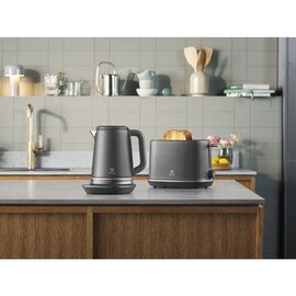 Изображение 5 Электрочайник Electrolux E7K1-6BP