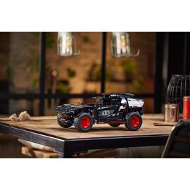Зображення 4 Конструктор Lego Technic Audi RS Q e-tron - 42160