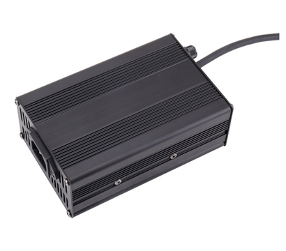 Зображення 2 Зарядка для акумуляторів Voltronic YH-2120-L/36867 21V