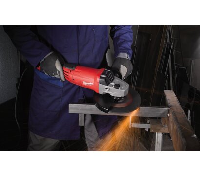 Зображення 2 Болгарка Milwaukee 22-230/DMS