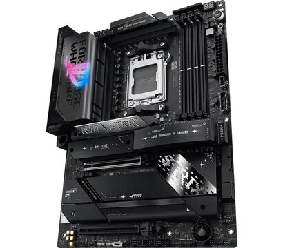 Зображення 5 Материнська плата Asus ROG Strix X870E-E Gaming WiFi (sAM5, AMD X870E)