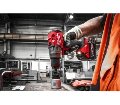 Изображение 2 Дрель-шуруповерт Milwaukee M18 FPD3-0 GEN4