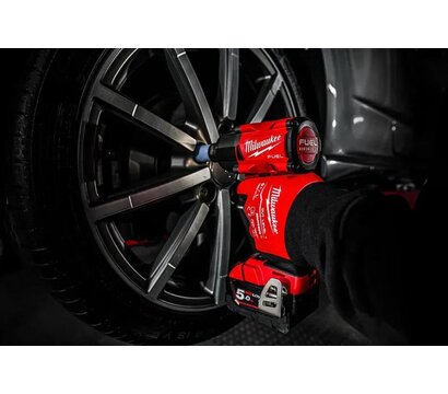 Изображение 3 Гайковерт Milwaukee M18 FMTIW2F12-0