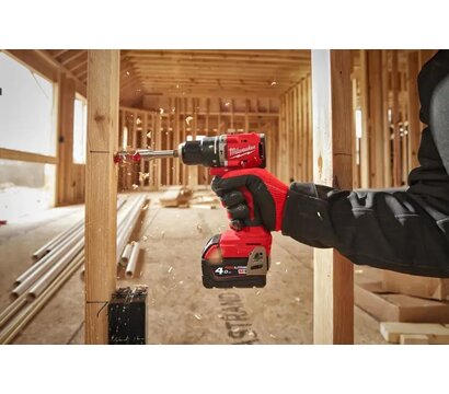 Изображение 3 Шуруповерт Milwaukee М18 BLPDRC-422С