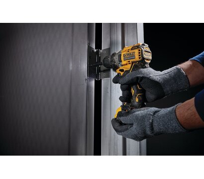 Зображення 2 Дриль-шурупокрут DeWalt DCD701D2
