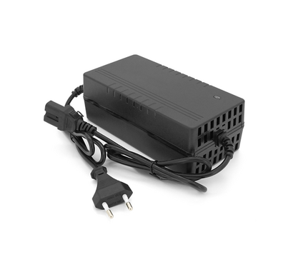 Изображение 2 Зарядка для аккумуляторов Voltronic YH-SCh12620-3S 12.6V