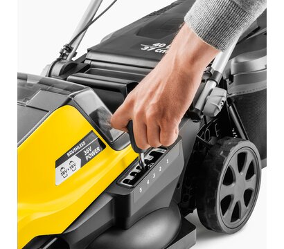 Зображення 4 Газонокосарка Karcher LMO 4-18 Dual (1.445-421.0)