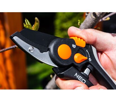 Изображение 4 Секатор Neo Tools 15-203