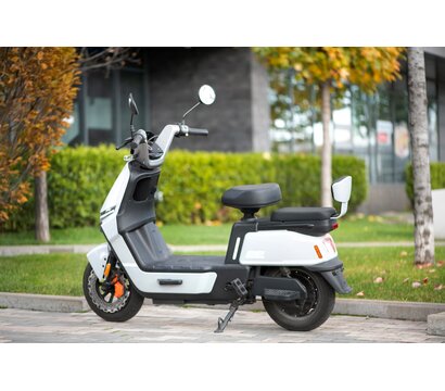 Зображення 3 Электроскутер 2E FY70 Grey (2EESFYYS70J)