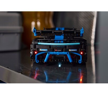 Зображення 3 Конструктор Lego Technic Porsche GT4 e-Performance (42176)