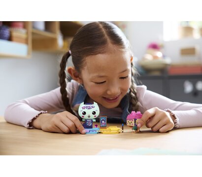 Изображение 4 Конструктор Lego Gabby`s Dollhouse Друзья-кошки Габби из кубиков (11215)