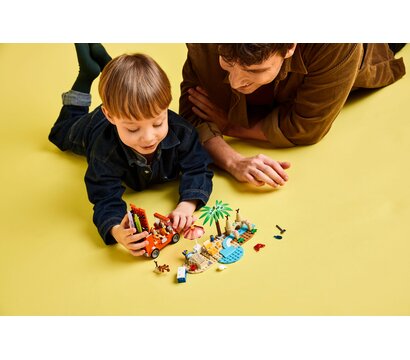 Зображення 6 Конструктор Lego Bluey Пляж и семейная поездка на автомобили Блуи (11202)