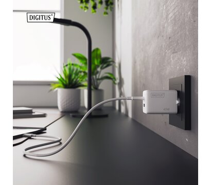 Зображення 2 Зарядний пристрій Digitus GaN 1хUSB-C, 1хUSB-A, 45W (DA-10302)