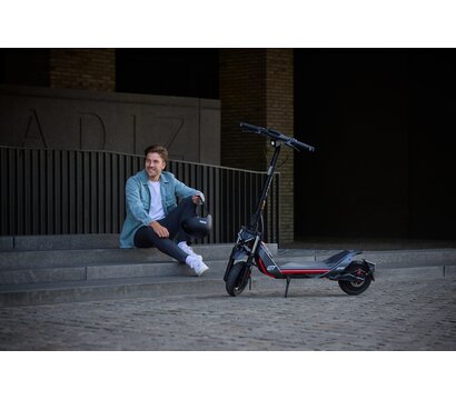 Зображення 2 Електросамокат Segway-Ninebot ZT3 PRO E (AA.05.18.01.0001)