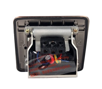 Изображение 3 Розетка ElectroHouse EH-F007 с заземлением