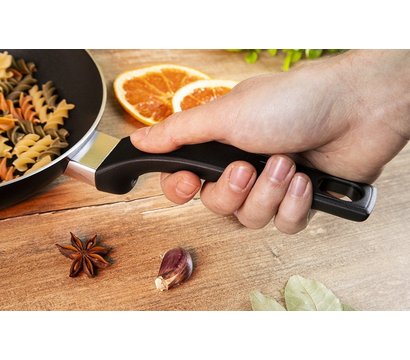 Изображение 6 Tefal Simply Clean 24 см - B5670453