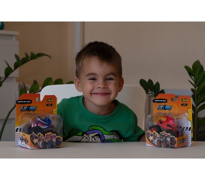 Зображення 2 Іграшкова техніка Flip Cars 2 в 1 - EU463875A-02