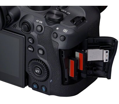 Зображення 23 Фотоапарат 24.2 Мп Canon EOS R6 Mark II + RF 24-105 f/4.0 L IS - 5666C029