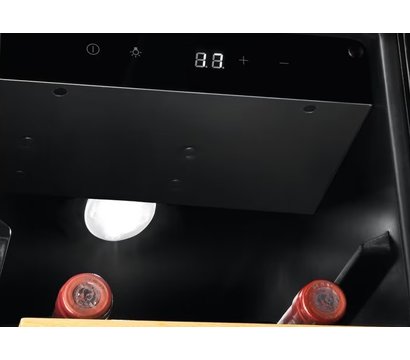 Изображение 7 Холодильник Electrolux EWUS020B5B