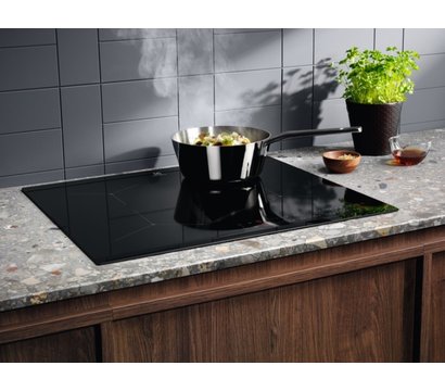 Зображення 2 Варильна поверхня Electrolux EIS62443