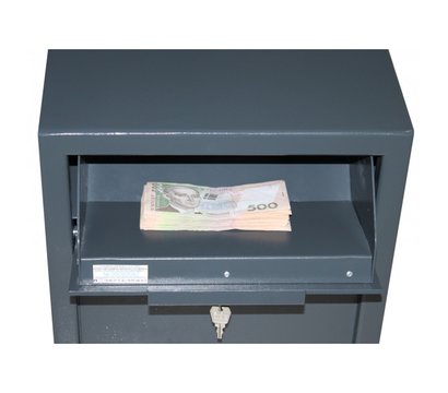 Изображение 4 Офисный сейф Griffon RD.48.K ключевой замок