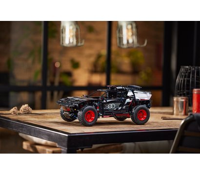 Зображення 4 Конструктор Lego Technic Audi RS Q e-tron - 42160